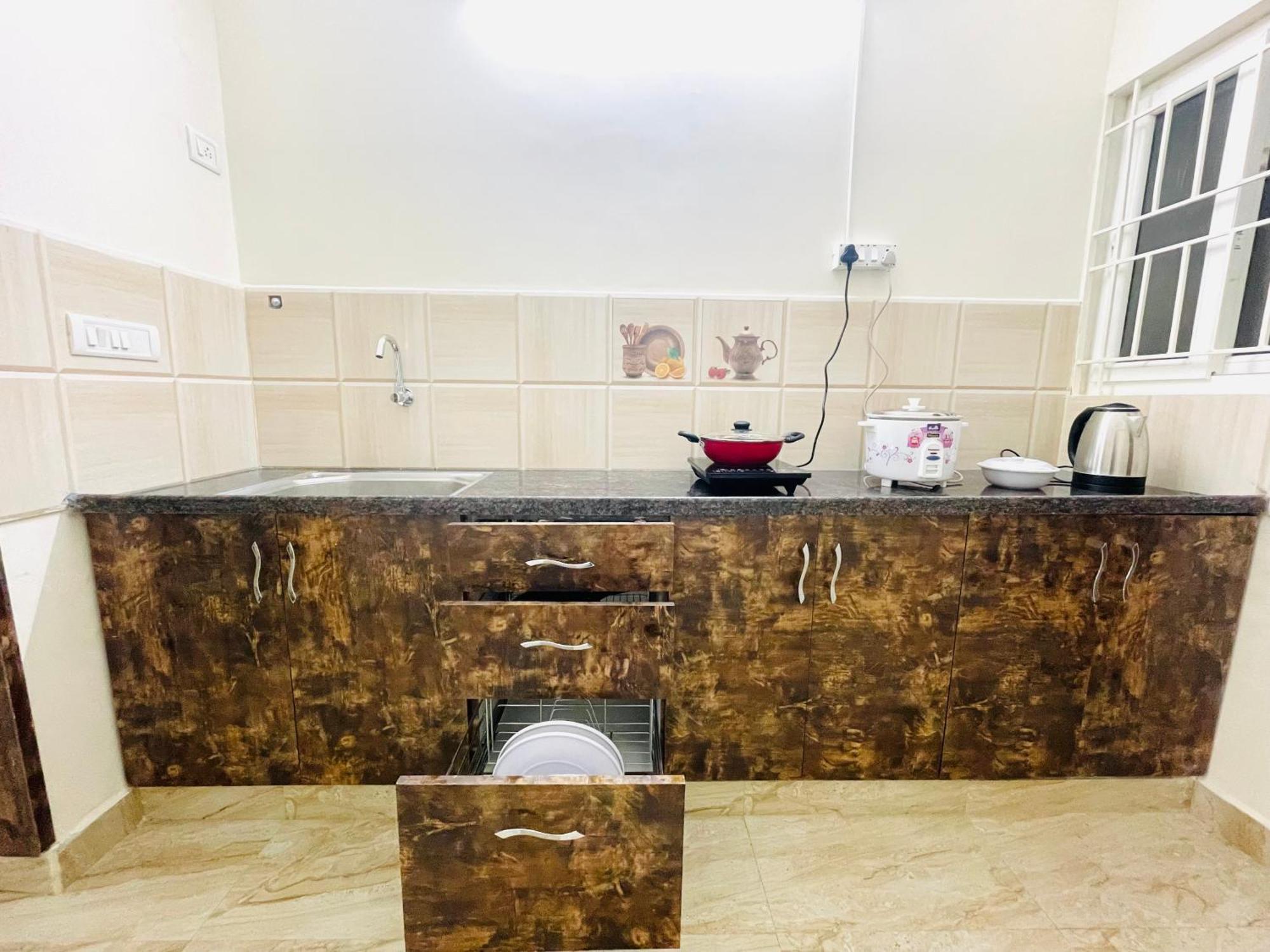 Pearl Stays, Tirupathi Tirupati Exterior foto