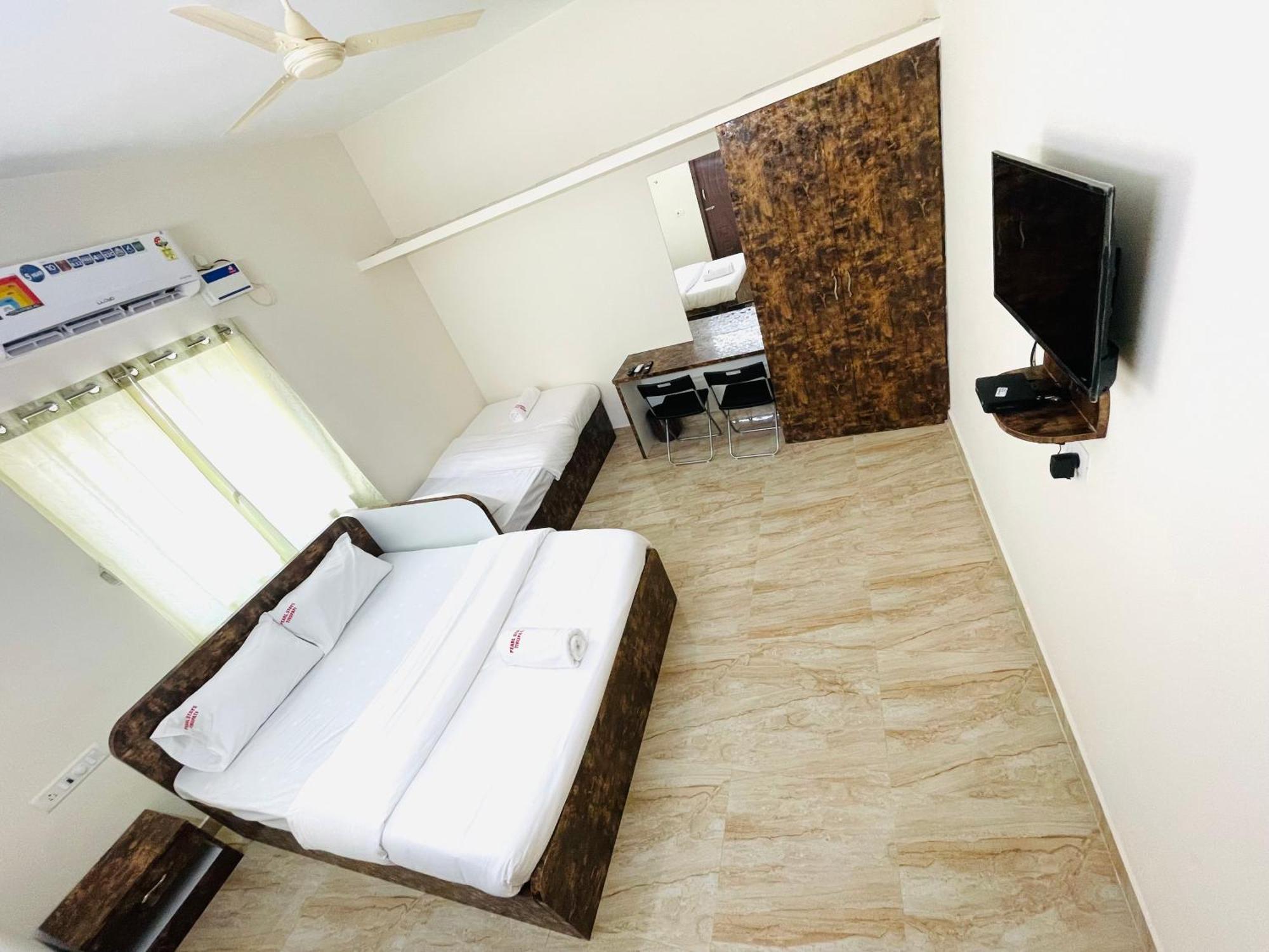 Pearl Stays, Tirupathi Tirupati Exterior foto