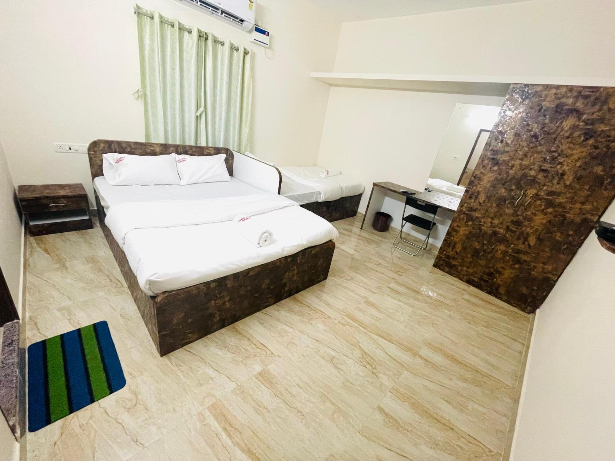 Pearl Stays, Tirupathi Tirupati Exterior foto